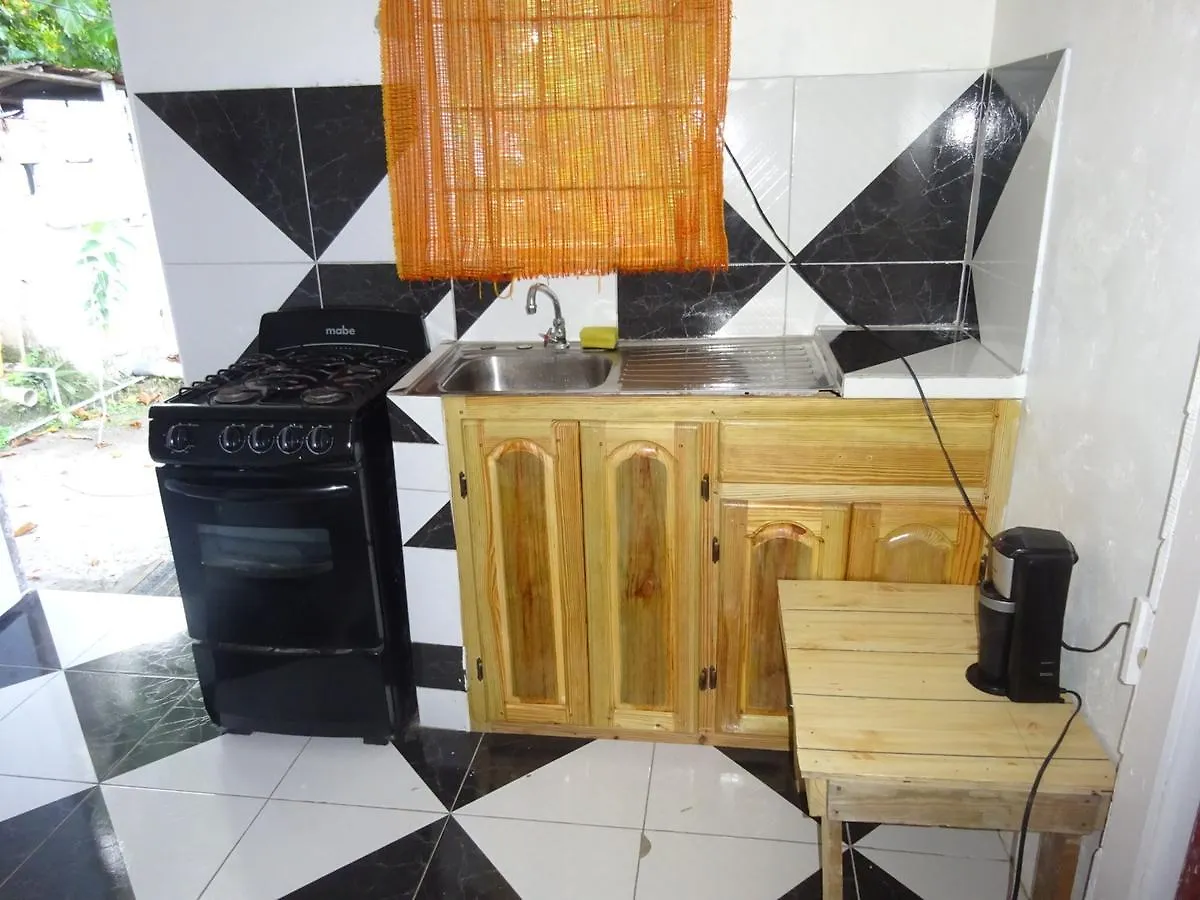 Conrods Negril Guesthouse 0*,  Jamaica